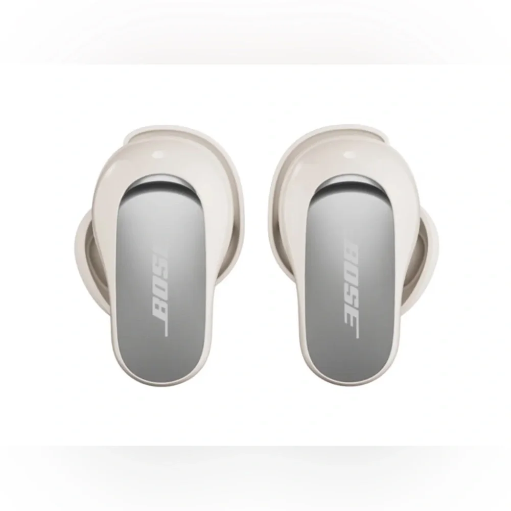 NIB Bose QuietComfort Ultra Earbuds - Picture 3 of 8